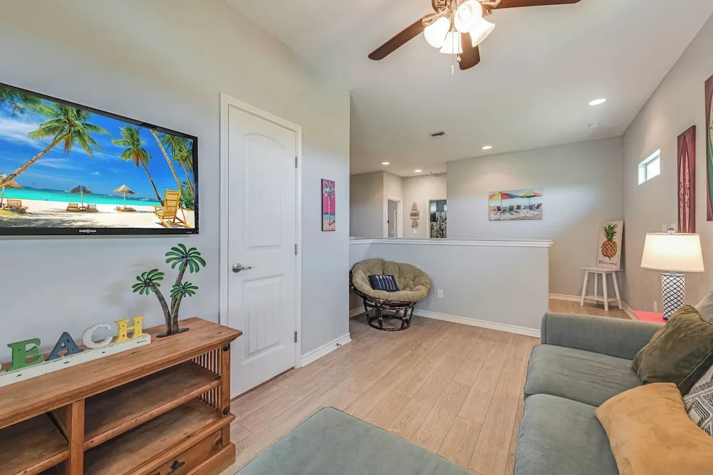 Bonnie Dune by Silver Sands Vacation Rentals