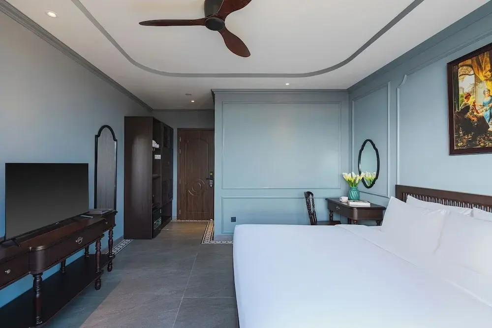 Lumina Premium- HT Boutique 2 - Đống Đa