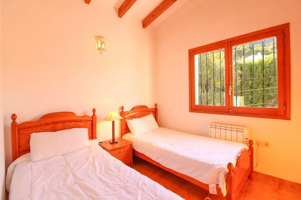 Villa Cucarres