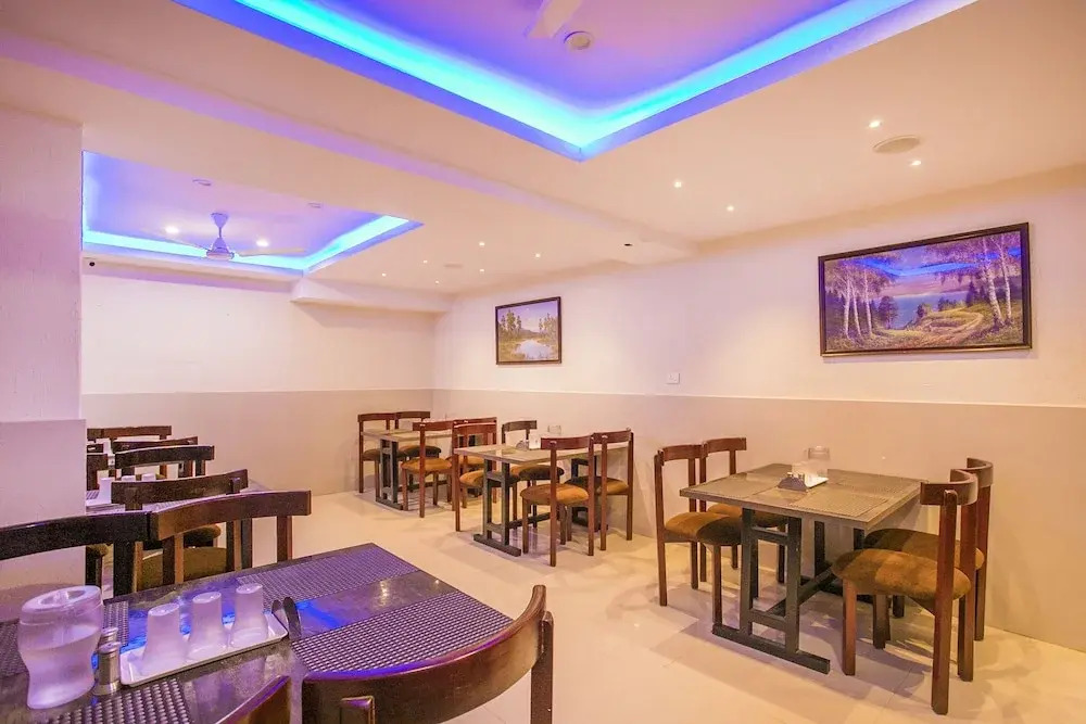 OYO 26197 Pride Suites