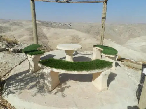Desert View Apartment