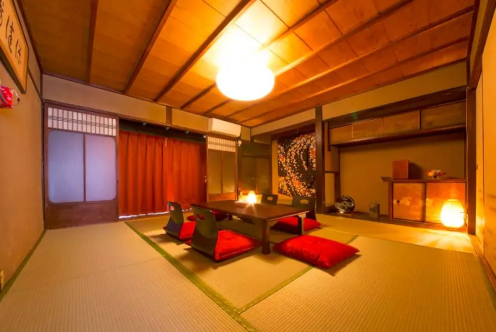 JQ Villa Kyoto Hachijou