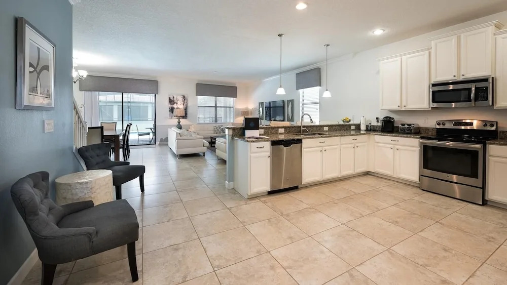 1426 Wexford Way