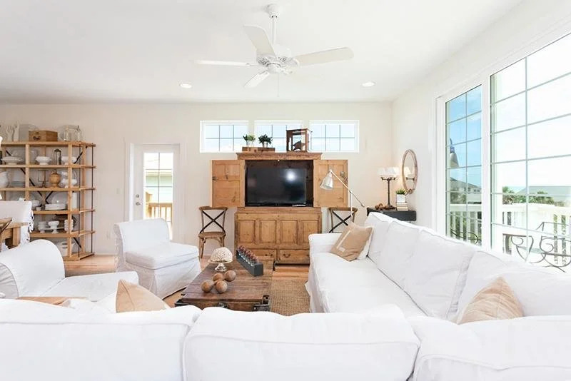 Upper Deck By Vacation Rental Pros