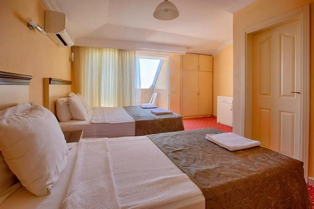 AZAK BLUE OTEL
