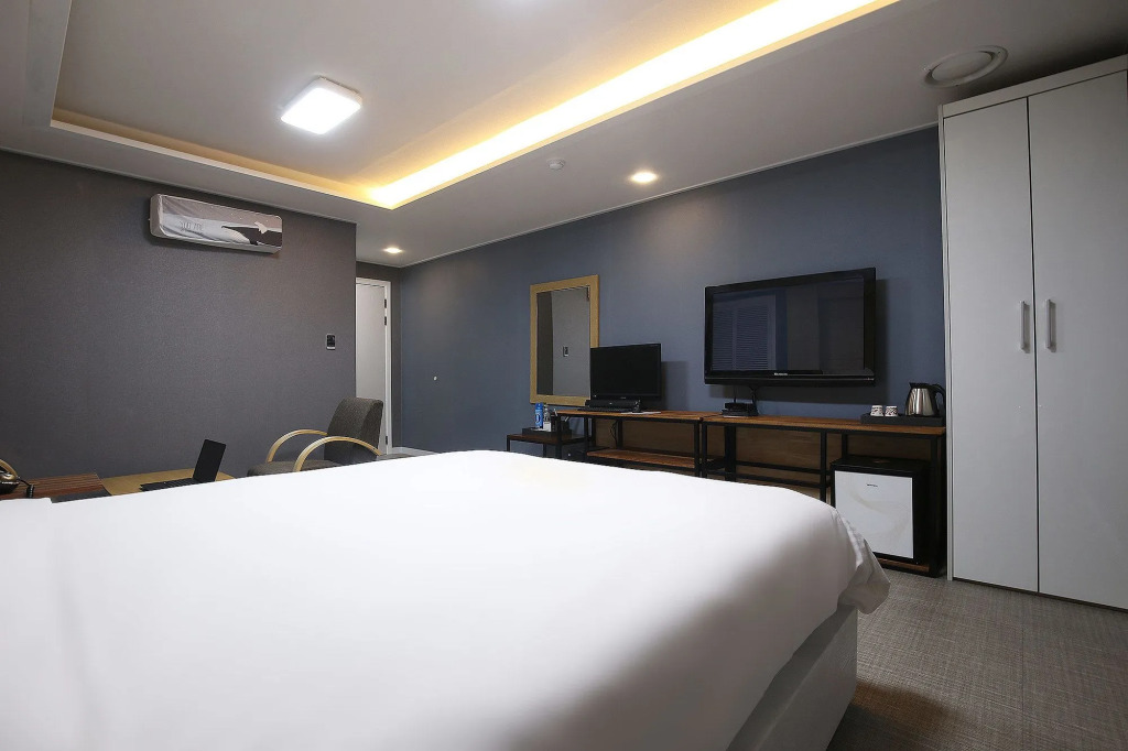 Rexhotel