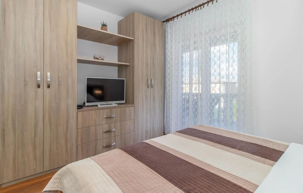 Stunning Apartment in Selce With Wifi and 2 Bedrooms