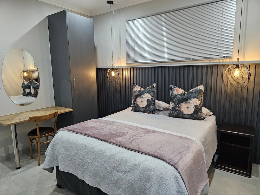 2 Owls Guesthouse