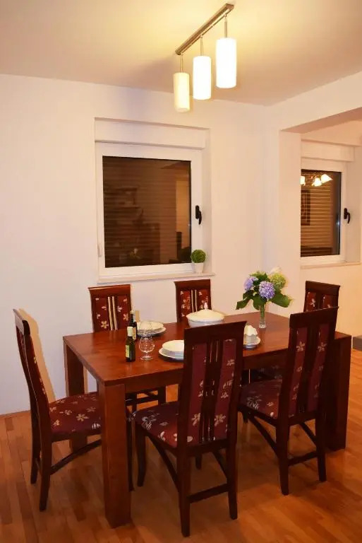 Apartman Ancora1