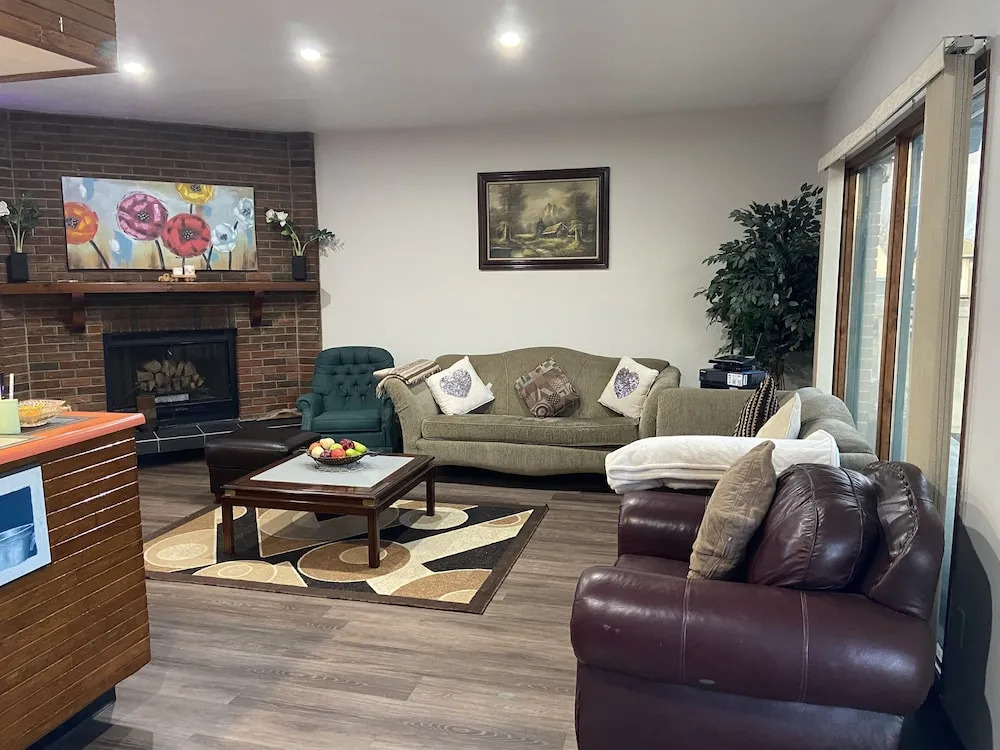 RANCHLAND Inn