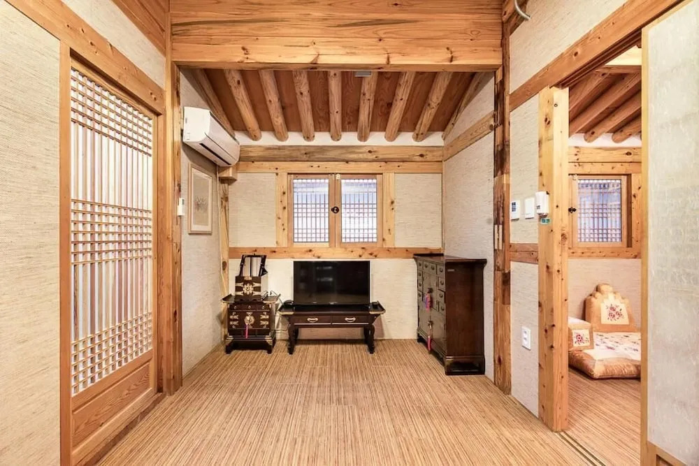 Ihwa Hanok