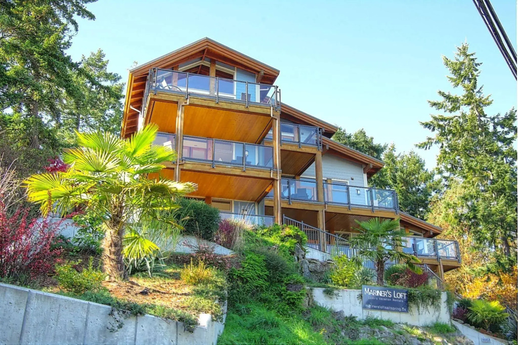 Mariner's Loft