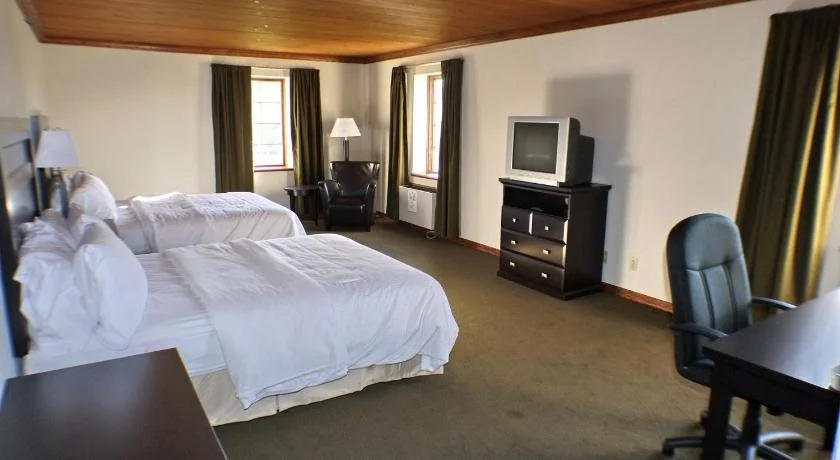 Riverview Lodge