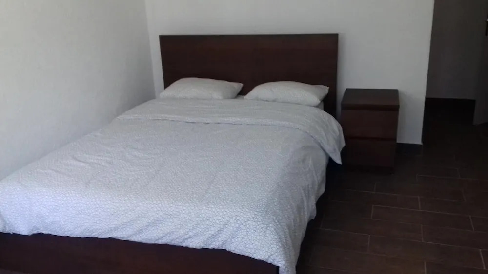 Come Inn Lisbon Estefãnia