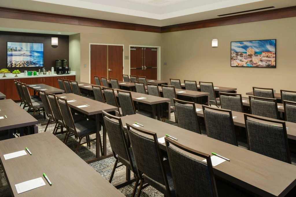 Courtyard by Marriott Fort Lauderdale Airport & Cruise Port