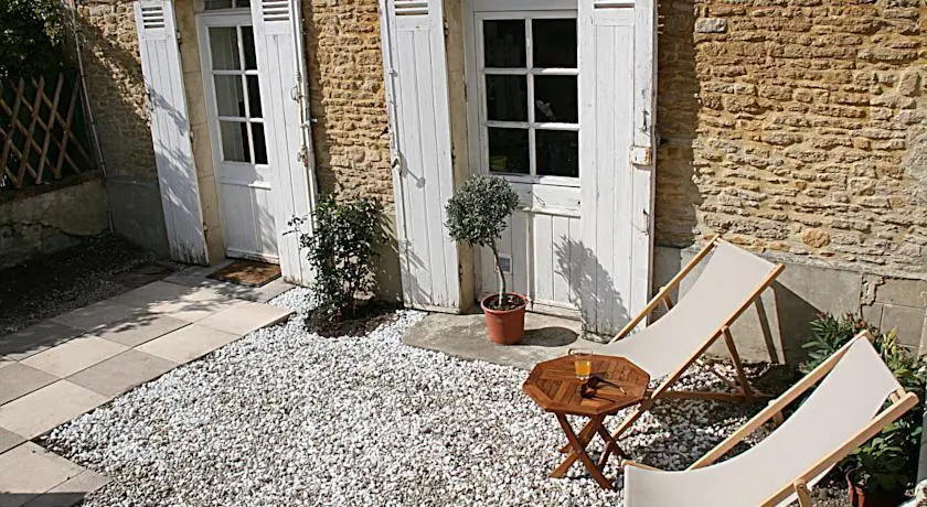 Une Maison Dans Le Village