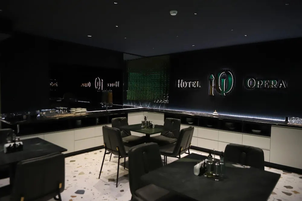 Hotel Opera