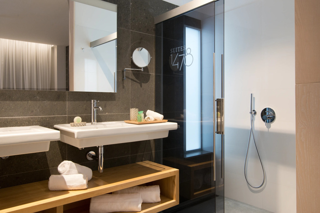 Suites 1478