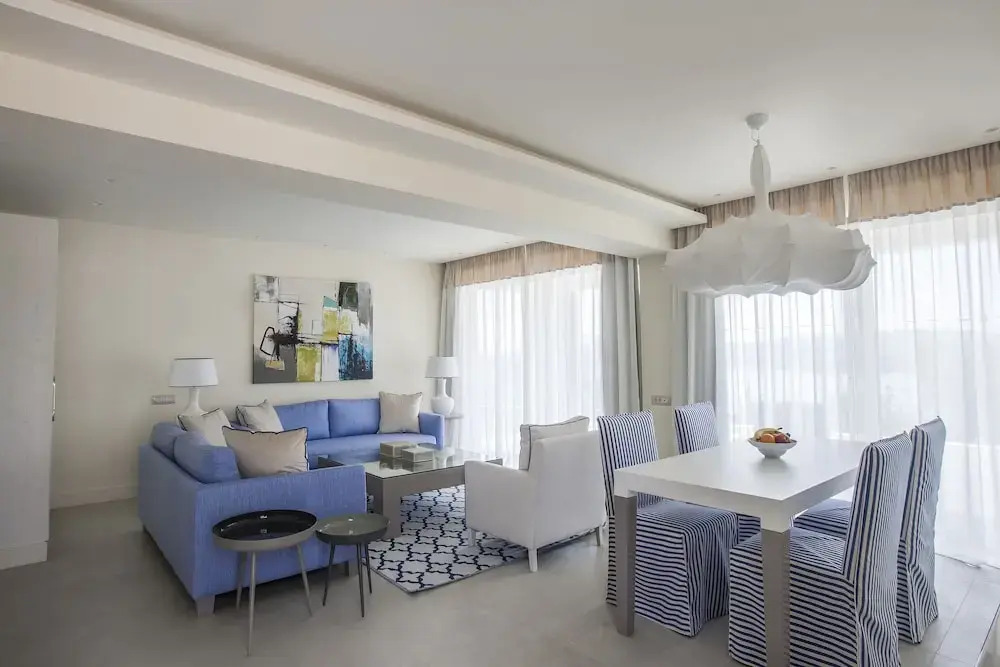 Rodostamo Villas - Adults Friendly