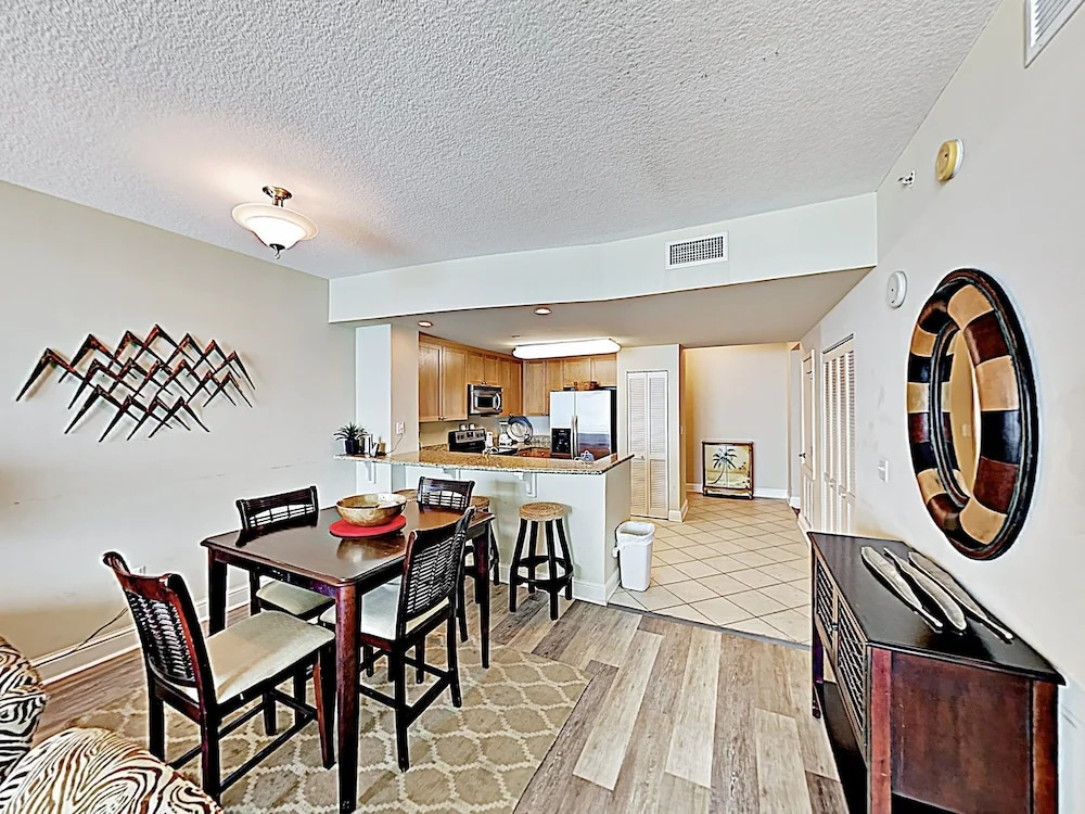 Oceanfront Getaway W/ Balcony & Luxe Amenities 3 Bedroom Condo