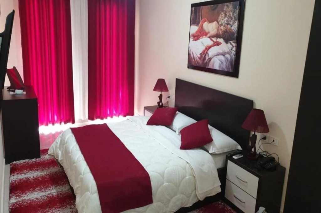 Haris Hotel & Suites