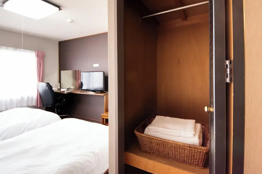 Yamato Saidaiji Hotel SINDAI