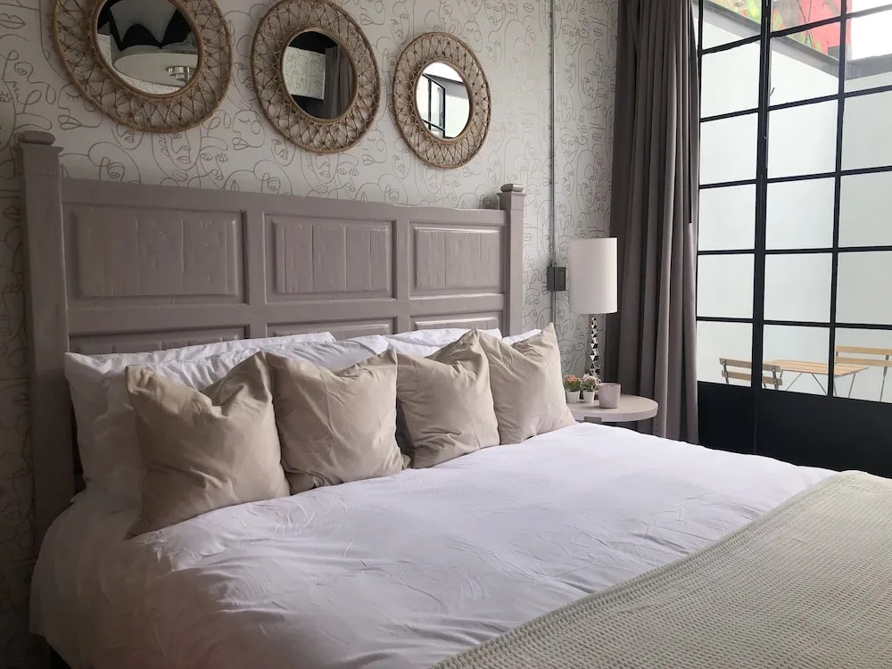 Hotel Puerta Roja Rome