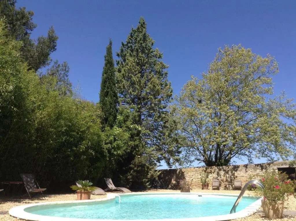 Aux Anges Gardiens