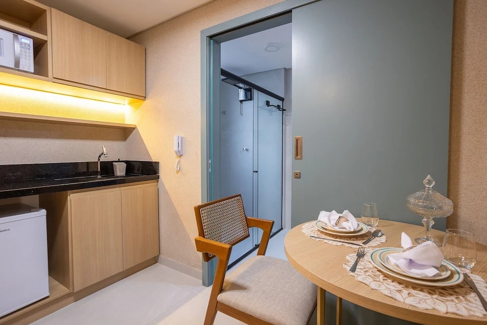 Breeze Residence #202 - Seafront By Carpediem