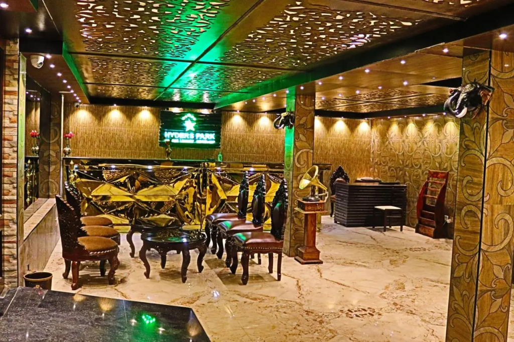 HYDERS PARK- THE LUXURY HOTEL
