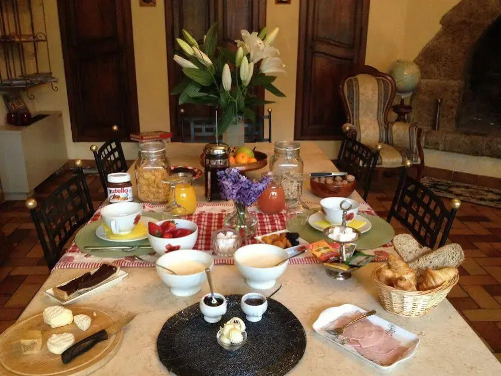 Villa Aimée Luxury Apartments with Heated Pool