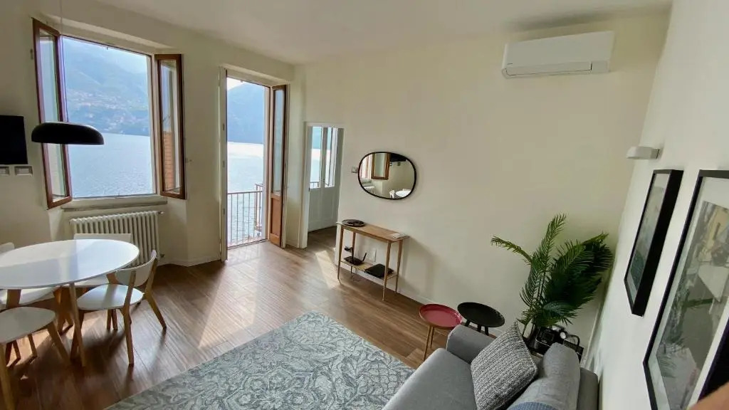 Via Scale Apartments, Lake Como, Brienno