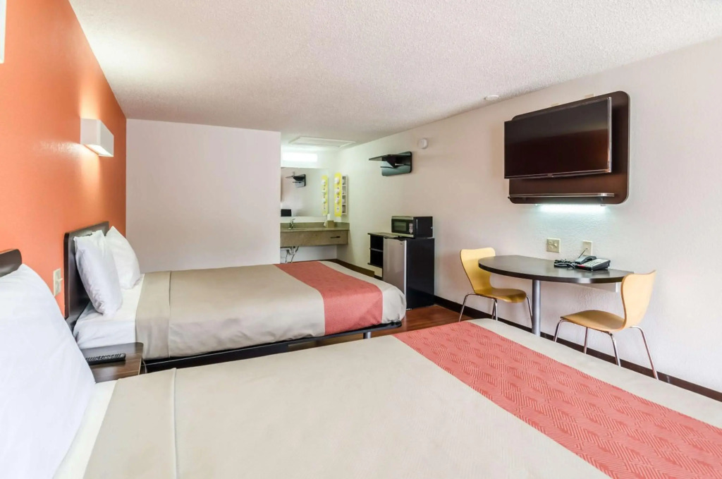 Motel 6-Troutville, VA