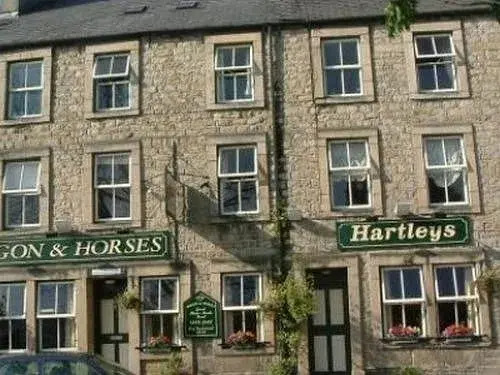 Wagon & Horses