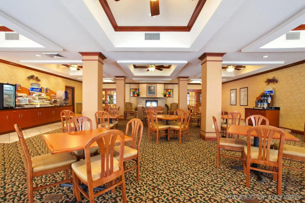 Holiday Inn Express Rockford-Loves Park by IHG