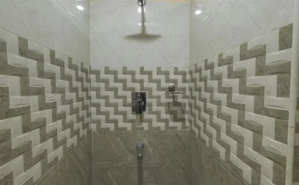 Hotel Kola Grand