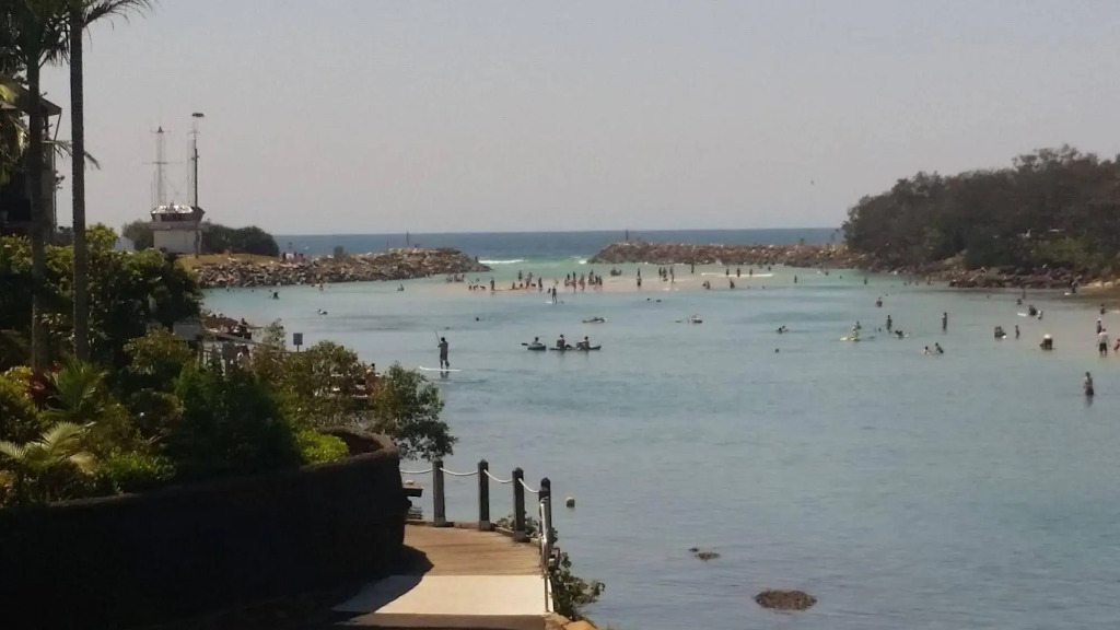 Sunrise Cove Holiday Apartments by Kingscliff Accommodation