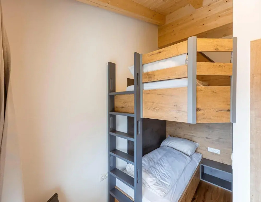 Lively Apartment Near the ski Area