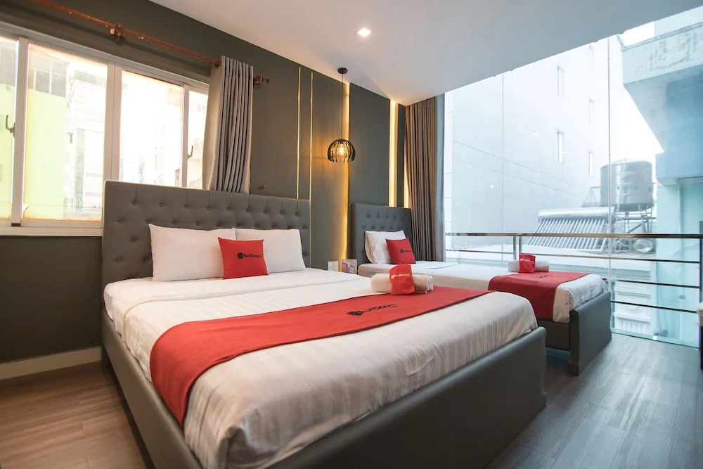 Reddoorz Plus Near Saigon Centre