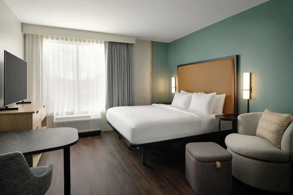 LivSmart Studios by Hilton Salt Lake City West Val