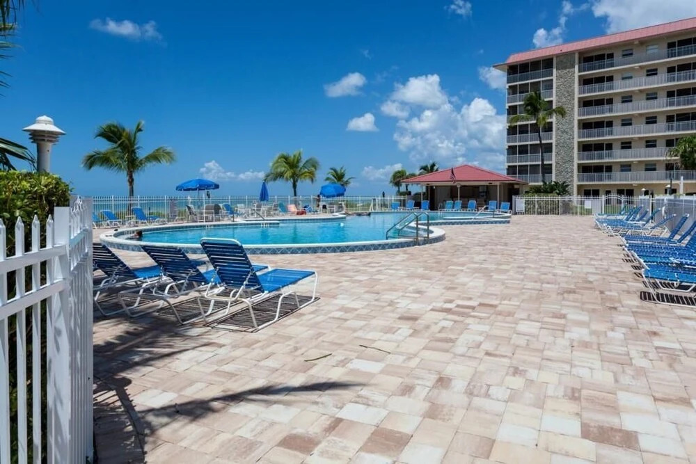Steve's Bonita Beach Club Condo
