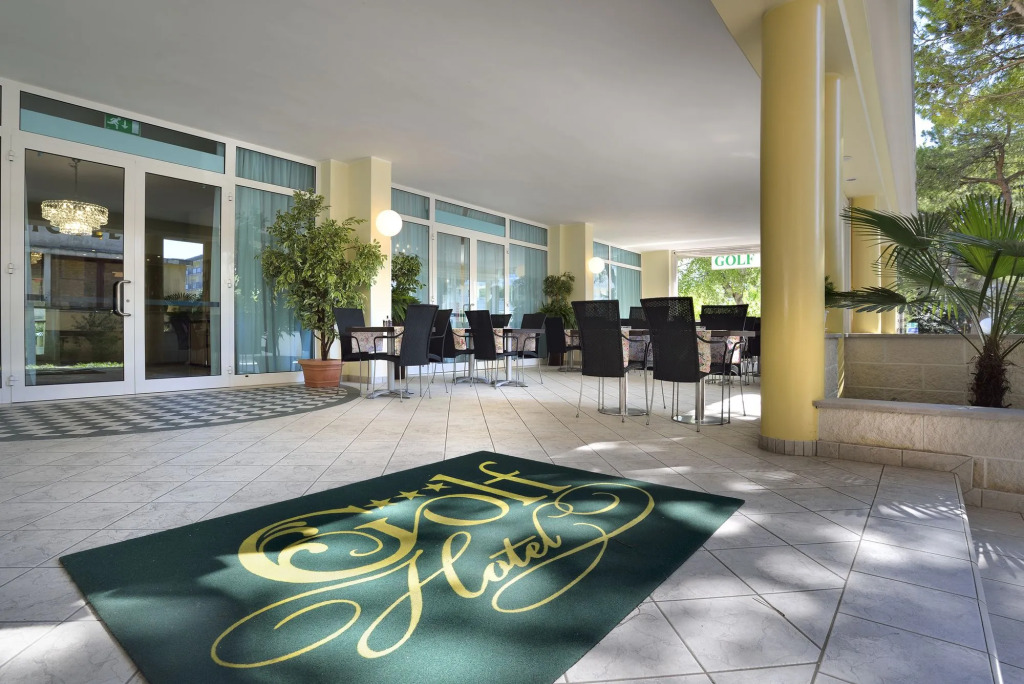Hotel Golf ***S
