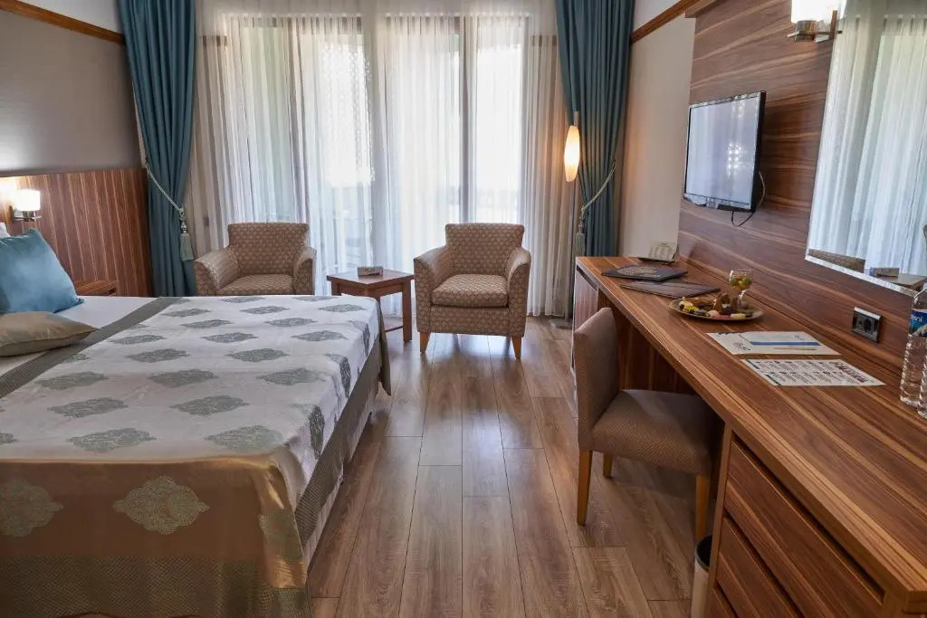 Eliz Hotel Convention Center Thermal Spa & Wellnes
