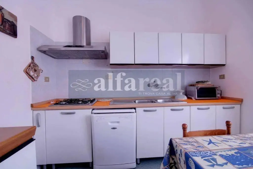 LUISA 1P 3 camere, clima, wifi, vicino mare