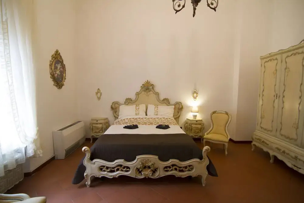 Allegro House
