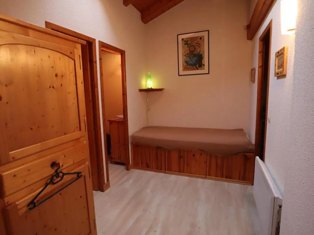 Duplex spacieux 6 pers. au cœur du village, proche des pistes, piscine lété, équipements complets - FR-1-342-217
