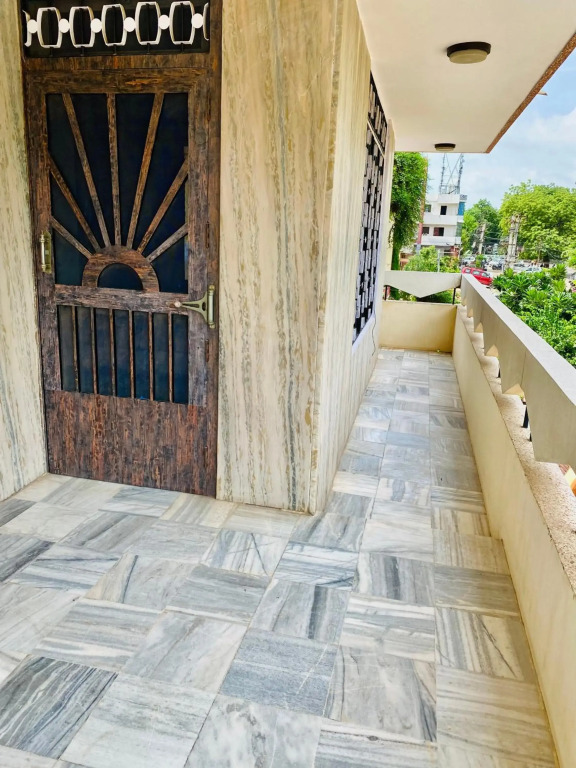 JAWAHAR VILLA - 2BHK - City Centre