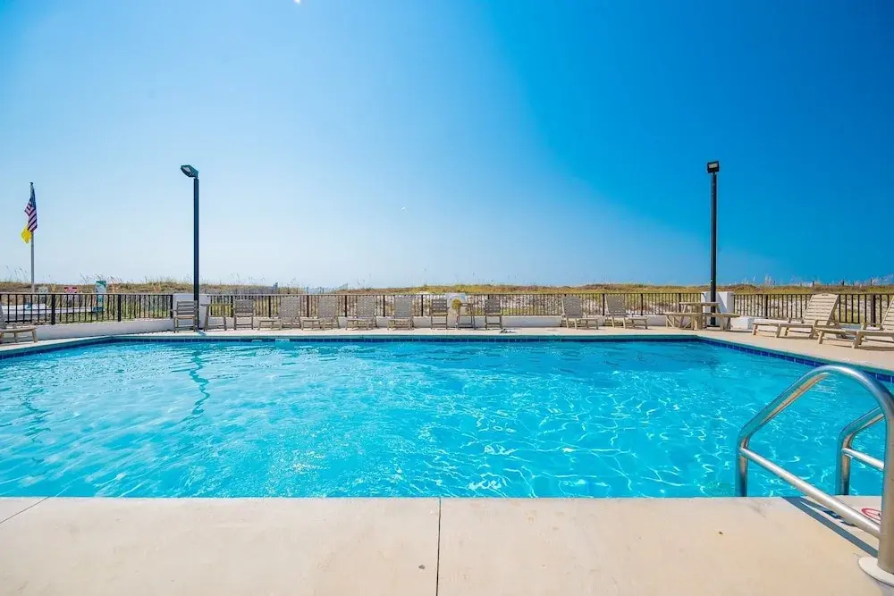 Island Winds East 311 3 Bedroom Condo