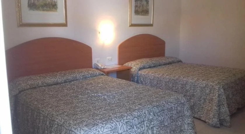 Guaymas Inn
