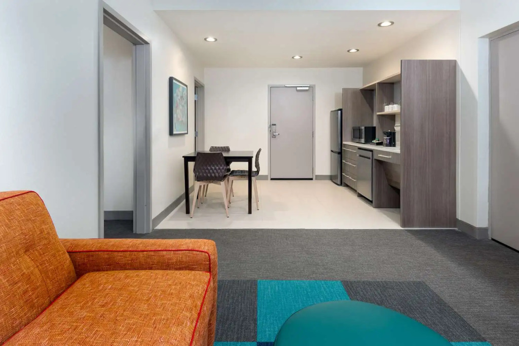 Home2 Suites By Hilton Orlando Near UCF